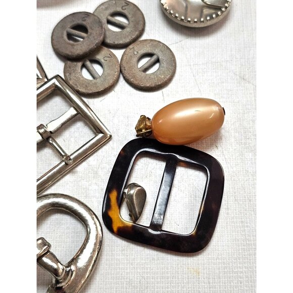 Assorted Vintage Buckles Zippers & Hardware Set For Crafting & Sewing - Picture 3 of 14
